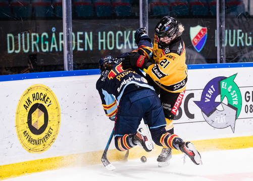 Djurgårdens Madeline Posick och Luleås Astrid Lindeberg