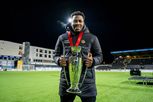 Pemi Moumbagna Faris of Bodø/Glimt celebrates with the
