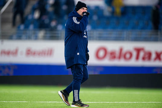 Head coach Geir Bakke of Vålerenga