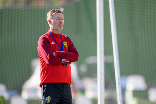 Head coach Peter Gerhardsson of Sweden of the women's