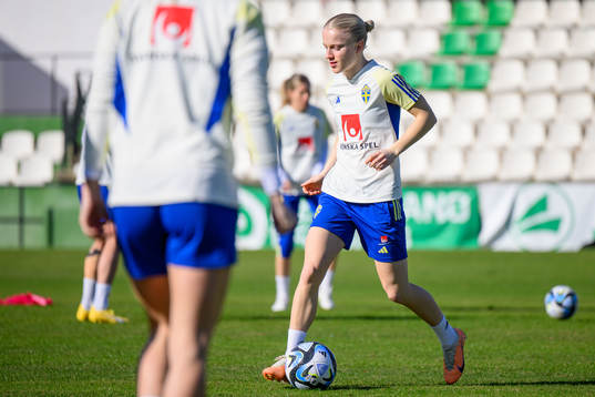 Anna Sandberg of Sweden of the women's national football