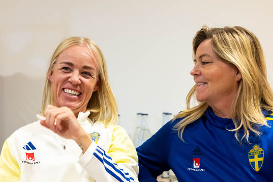 Caroline Seger and team manager Marika Domanski Lyfors of