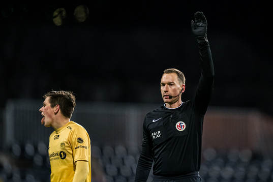 Marius Hansen Grøtta, referee