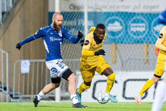 Jo Inge Berget of Sarpsborg 08 and Brice Wembangomo of