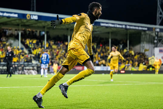 Amahl Pellegrino of Bodø/Glimt celebrates