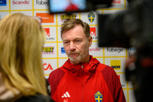 Head coach Peter Gerhardsson of Sweden of the women’s
