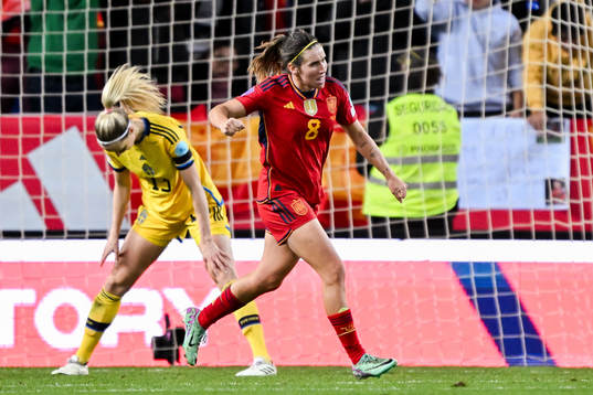 Esther González Rodriguez of Spain celebrates the 3-3 goal