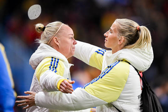 Caroline Seger and Sofia Jakobsson of Sweden