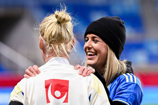 Caroline Seger and Olivia Schough of Sweden