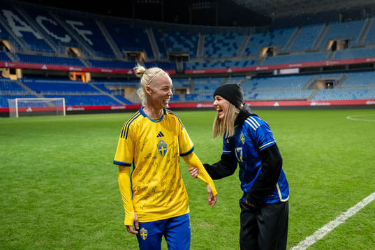 Caroline Seger and Olivia Schough of Sweden
