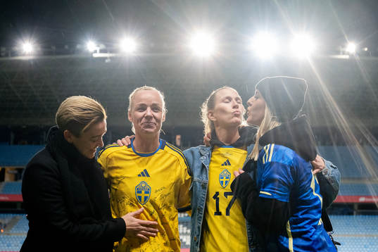 Therese Sjögran, Caroline Seger, Emma Berglund and Olivia