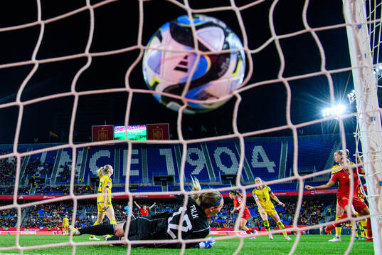 goalkeeper Jennifer Falk of Sweden looks dejected