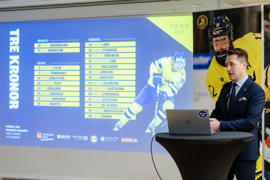 Sveriges förbundskapten Sam Hallam