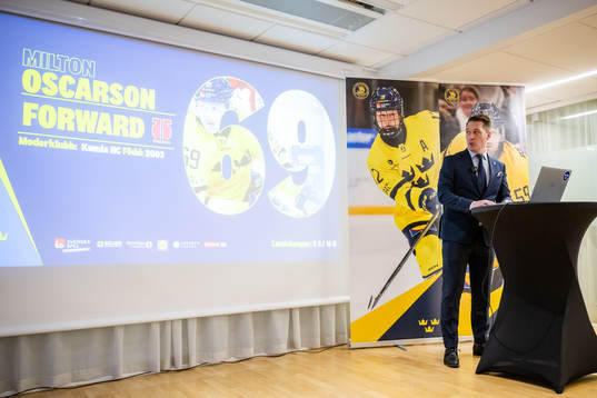 Sveriges förbundskapten Sam Hallam presenterar Milton