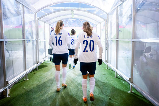 Mathilde Harviken and Marit Bratberg Lund of Norway at