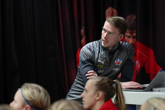 Helsingborgs tränare Kristoffer Schönbeck