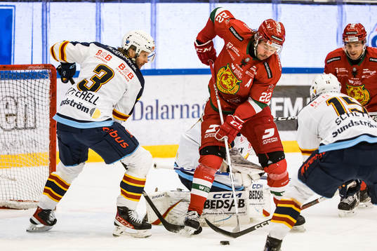 Djurgårdens IFs Alexander Ytterell och Mora IKs Måns