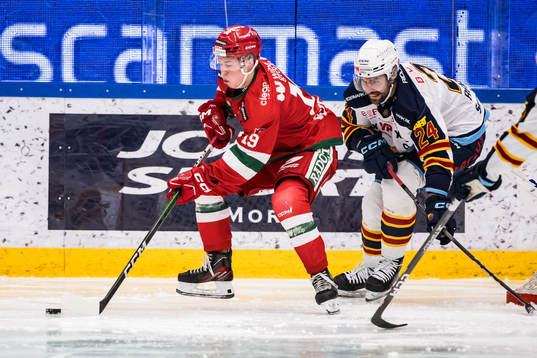 Mora IKs Petter Vesterheim och Djurgårdens IFs Ludvig