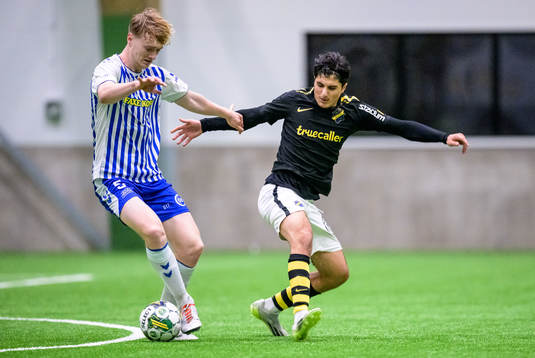 Odenses Julius Askou och AIKs Kawa Sulaiman