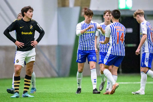 Odenses Lasse Andersen jublar