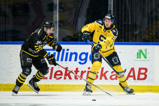 AIKs Emil Wahlberg och Södertälje SKs Viktor Liljegren