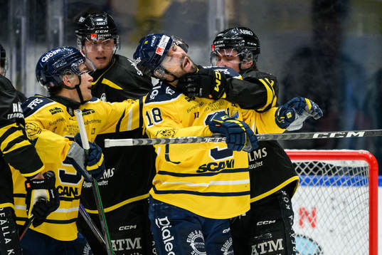 Södertälje SKs Linus Videll och AIKs Rasmus Rudslätt