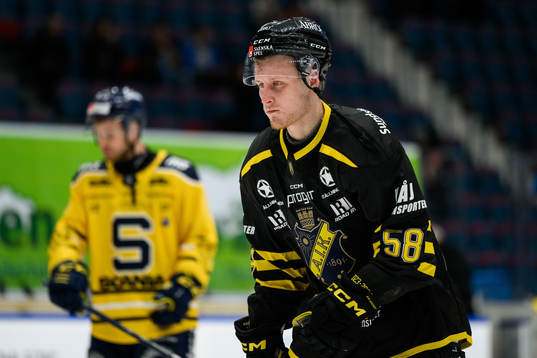 AIKs Oskar Magnusson deppar