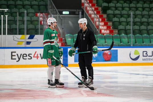 Simon Ryfors  och tränare Cam Abbott