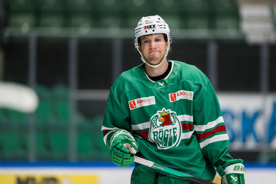 Adam Tambellini deppar