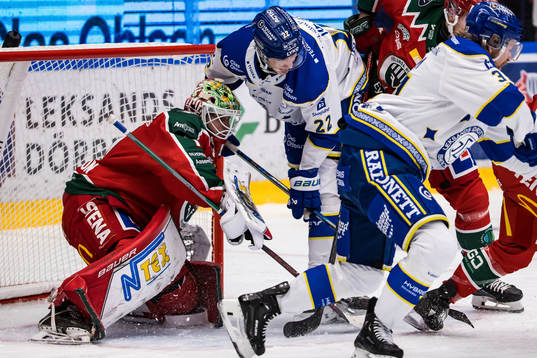 Frölunda HCs målvakt Lars Johansson och Leksands IFs