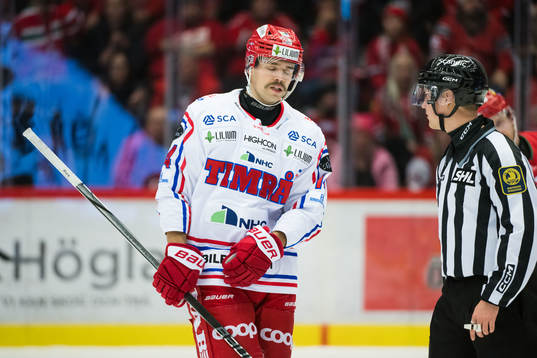 Timrås Emil Pettersson  deppar