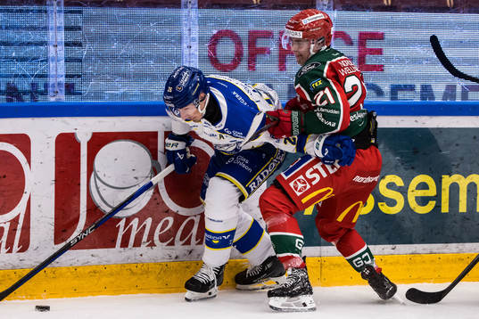 Leksands IFs Patrik Noren och Frölunda HCs Jere Innala