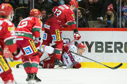 Timrås Filip Hållander och MoDos Kristians Rubins