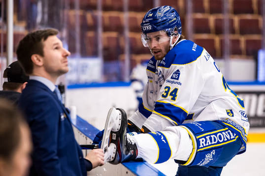 Leksands Peter Cehlarik innan ishockeymatchen i SHL mellan