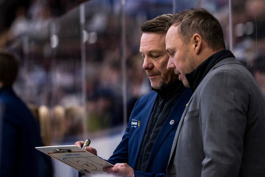 Leksands tränare Charles Berglund och assisterande