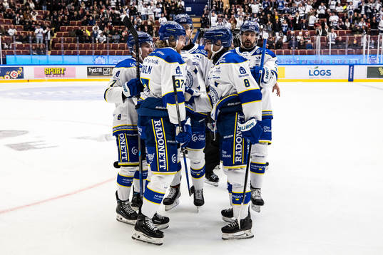 Leksands spelarna jublar