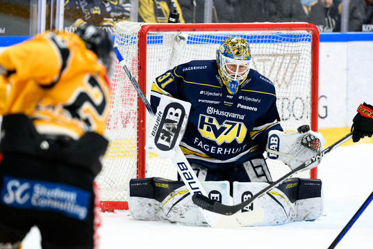 HV71s målvakt Joni Ortio