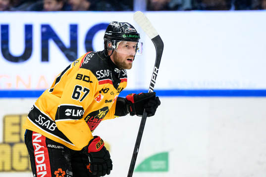 Luleås Linus Omark jublar