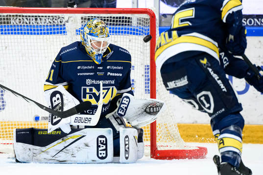 HV71s målvakt Joni Ortio