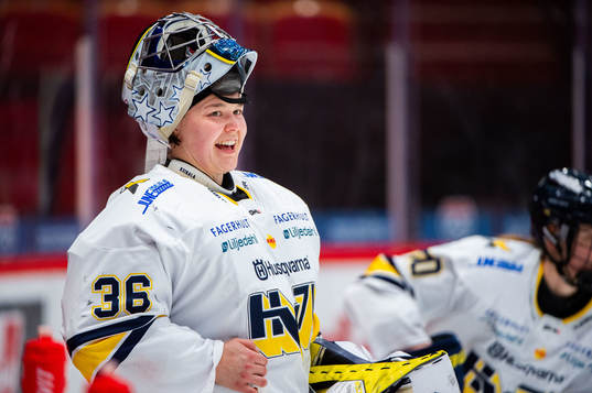 HV71s målvakt Anni Keisala