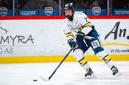 HV71s Mira Jungåker