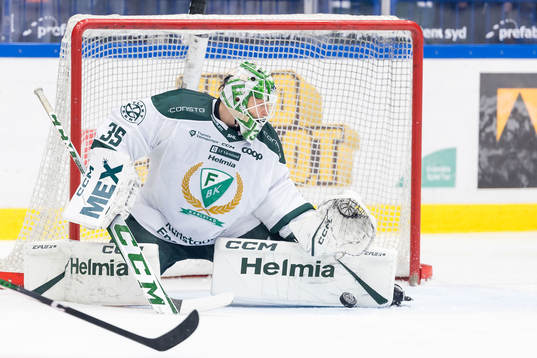 Färjestad BKs målvakt Carl Lindbom