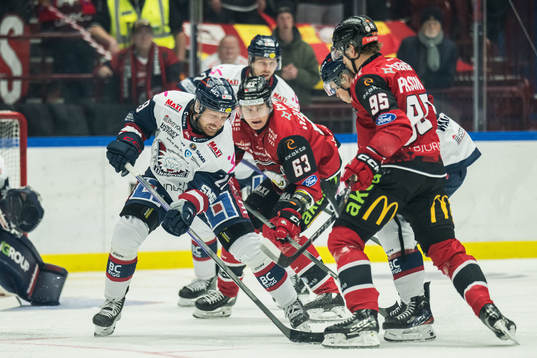Linköpings John Nyberg och Malmö Redhawks Fredrik