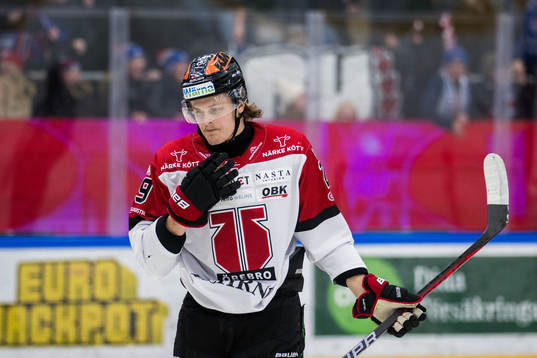 Örebros Milton Oscarson deppar