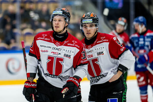 Örebros Christopher Mastomäki och Axel Sundberg deppar