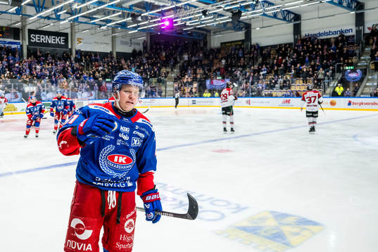 Oskarshamns Johan Johnsson jublar
