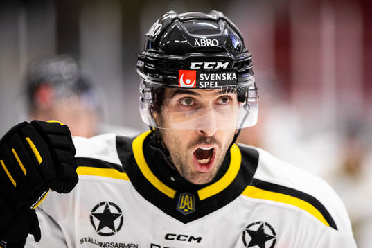 AIKs Kristoff Kontos jublar