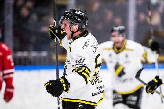 AIKs Alfred Barklund jublar