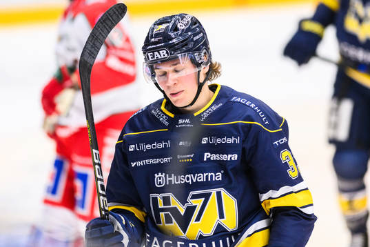 HV71s Måns Lindbäck deppar