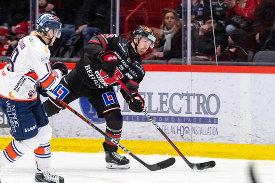 Växjös Marcus Sylvegård och Örebros Rasmus Rissanen